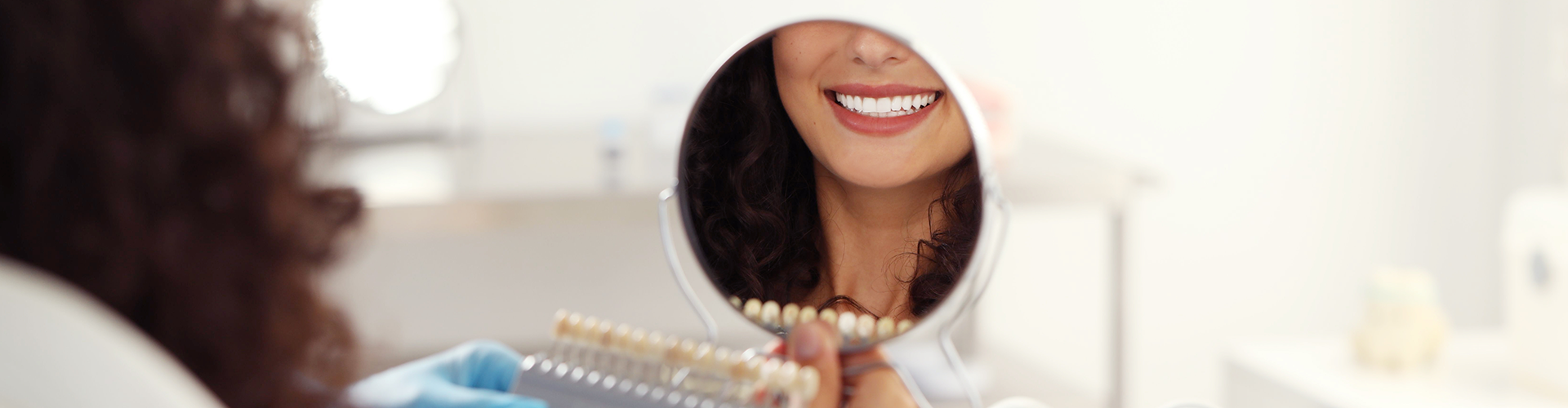 Beautiful Smiles in a Day: How Veneers Can Instantly Transform Your Look